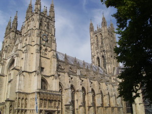 Die suedliche Aussenfassade der kathedrale von Canterbury